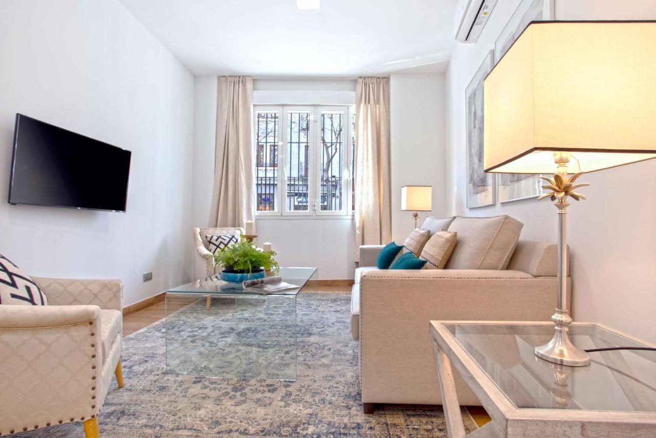 Genteel Home Recaredo Seville Luaran gambar