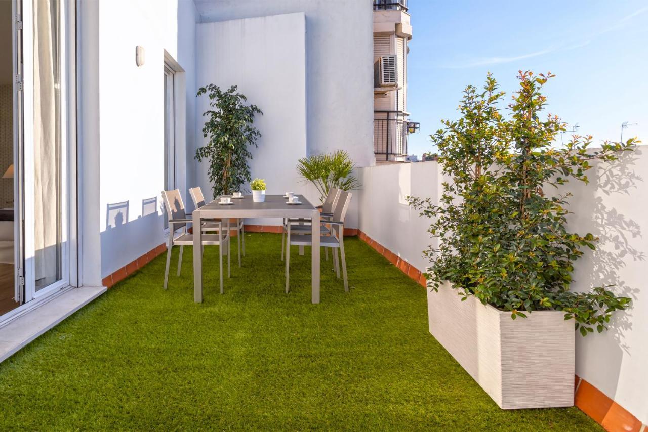 Genteel Home Recaredo Seville Luaran gambar
